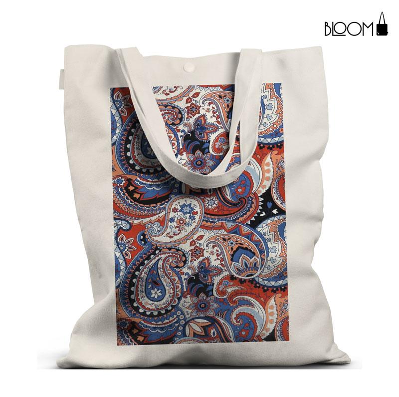 Paisley Charm – Classic Elegance