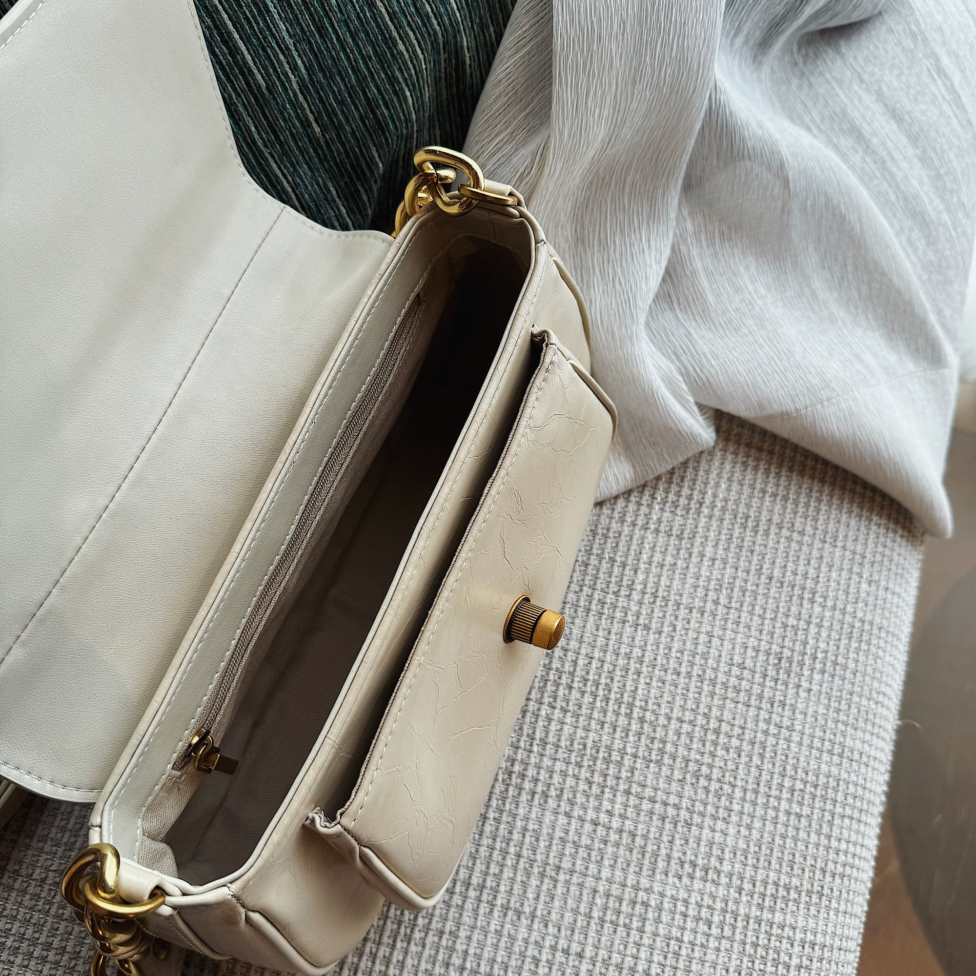 Camelia Bag
