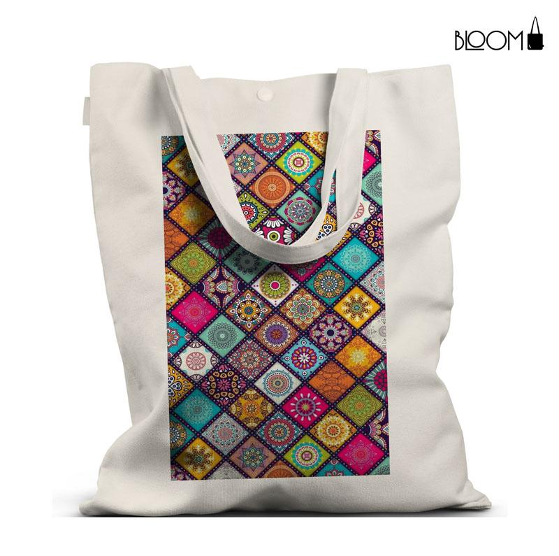 Paisley Charm – Classic Elegance