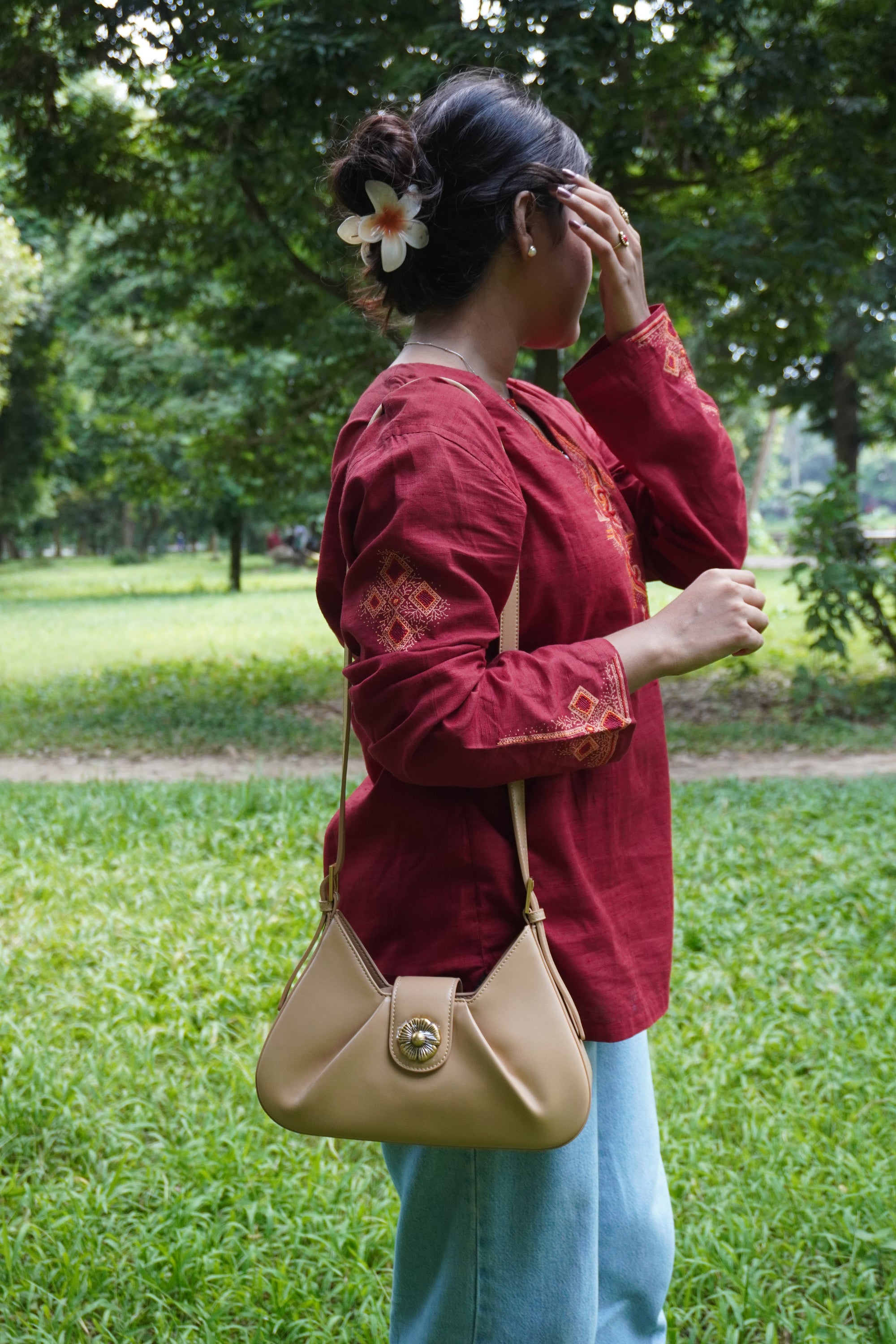 The "Aura Pleat Shoulder Bag"
